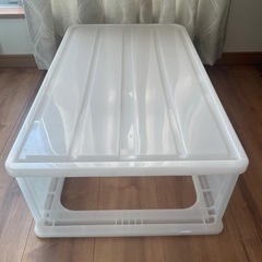 衣装ケースの画像