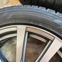 YOKOHAMA スタッドレスタイヤホイールの画像