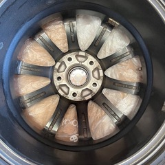 YOKOHAMA スタッドレスタイヤホイールの画像