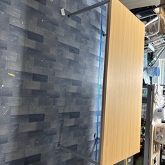 会議用テーブルの画像