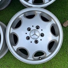 メルセデス
ベンツ・アルミホイール・美品‼️の画像