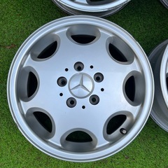 メルセデス
ベンツ・アルミホイール・美品‼️の画像