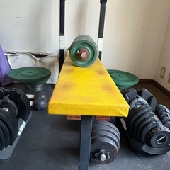 ベンチ台➕12キロダンベルの画像