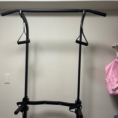 ぶら下がり健康器 懸垂バー 懸垂マシン の画像