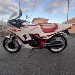VT250F 絶好調　自賠責令和10年　個人売買に不安のある方…安心の車両です。の画像