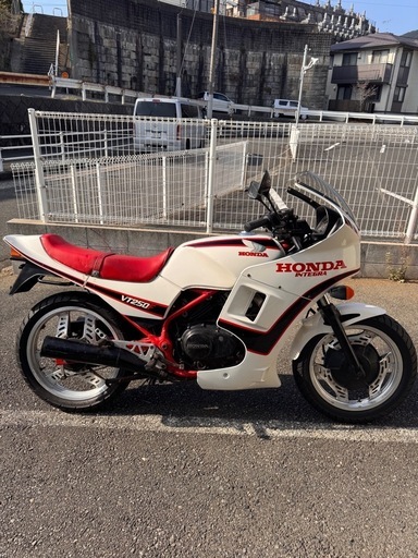 VT250F 絶好調　自賠責令和10年　個人売買に不安のある方…安心の車両です。