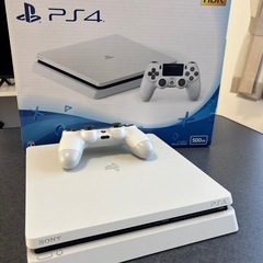 【PS4】CUH-2100AB02  名作ソフト等4本付の画像