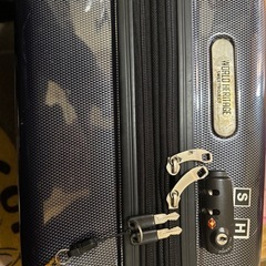 キャリーケースの画像