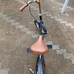 折りたたみ自転車 16インチの画像