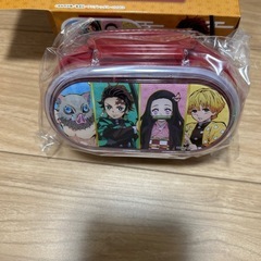 新品未使用　鬼滅の刃　お弁当箱の画像