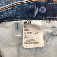 ジーパンと半ズボンセットの画像