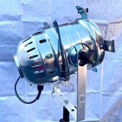 PAR64 バンドア付 スタンド付 カラーフィルター用枠付の画像