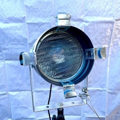 PAR64 バンドア付 スタンド付 カラーフィルター用枠付の画像