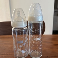 NUK哺乳瓶240mlガラス製2本の画像