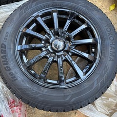 中古品　YOKOHAMA ice GUARD 205/60R16 96Q IG60 スタッドレスタイヤ　ホイールの画像