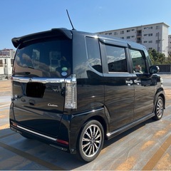 H27年後期型　N BOX カスタムターボ　車検付き　オプション多数の画像