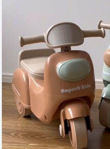 3coins 足蹴りバイク　新品