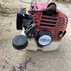 中古　草刈り機(エンジン付き)の画像