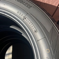 225  60 17 スタッドレス　TOYO winter  TRANPATH TX バリ山　2020年製の画像