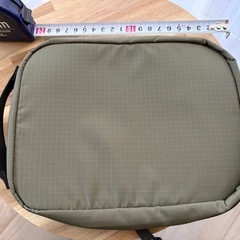 【新品】【売ります】GREGORY グレゴリー ポーチ カーキの画像