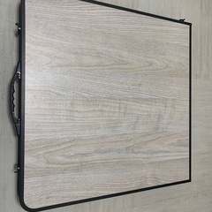 アウトドア用テーブル　120✖️60cmの画像