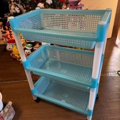 収納棚❣️ユニットバスルーム！ ベッドルーム❣️ 収納ラック❣️ モバイルホイールコーナーフレーム❣️ ホームキッチンラック❣️Blue の画像