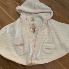 ジェラートピケのホワイトポンチョ新品の画像