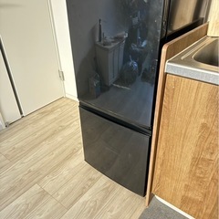 シャープ2ドア冷蔵庫の画像