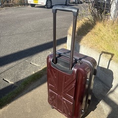 キャリーケースの画像