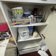 食器棚　他にもありますの画像