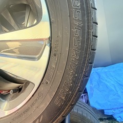 フリード 純正タイヤ 185/65R15  の画像