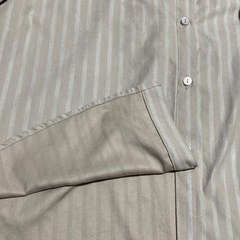 【美品】CLASSICAL ELF  ストライプ 長袖シャツ グレージュ Ｍの画像