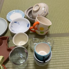 食器の画像