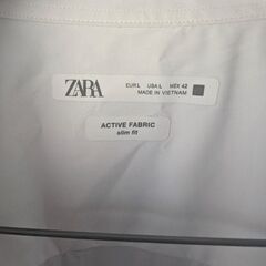 【値下げしました】ZARA スリムフィットシャツ白の画像