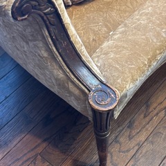 ビンテージソファ　ヴィクトリアンソファ　ベロアソファの画像