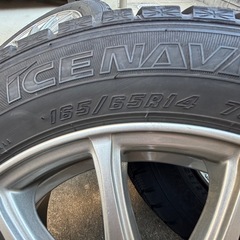 バリ溝‼︎スタッドレスタイヤ　165 / 65 R14の画像