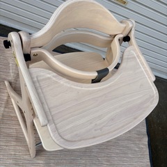 【美品】大和屋sukusuku 木製ハイチェア すくすくチェアGLテーブル付きの画像
