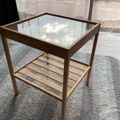 IKEA サイドテーブル(取引成立しました)の画像