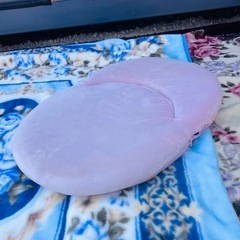 早い者勝ち無人受け渡し　無料　折り畳み座椅子の画像