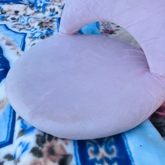 早い者勝ち無人受け渡し　無料　折り畳み座椅子の画像