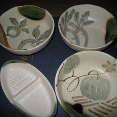 和食器  天ぷら揃 盛り皿2枚/取り皿５枚/つゆ入れ/薬味入れ/箸  野菜柄の画像