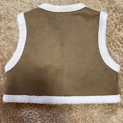 新品未使用ベストの画像