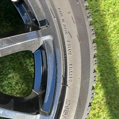 スタッドレスタイヤ　4本セット　ホイール付の画像