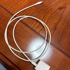 iPhone充電器純正の画像