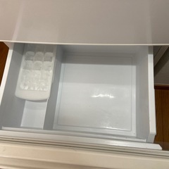 冷蔵庫(AQR-17KBK)の画像