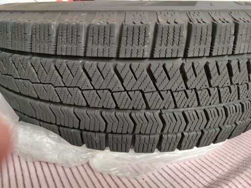 185/65R15、BRIDGESTON BRIZZAK VRX2 中古スタッドレスタイヤ 4本セット
