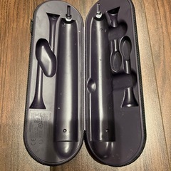 Philips ソニッケア　電動歯ブラシ　ブラック 充電ケース　充電器の画像