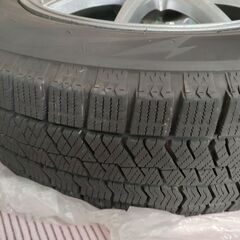 185/65R15、BRIDGESTON BRIZZAK VRX2 中古スタッドレスタイヤ 4本セットの画像