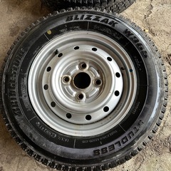 ♪軽トラ  スタッドレスタイヤ145/R12LT・4組セット　その2♪の画像