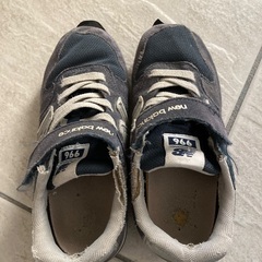 ニューバランスのスニーカーの画像